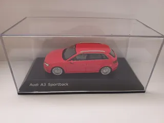 Maqueta Audi A3 Sportback escala 1/43 Spark