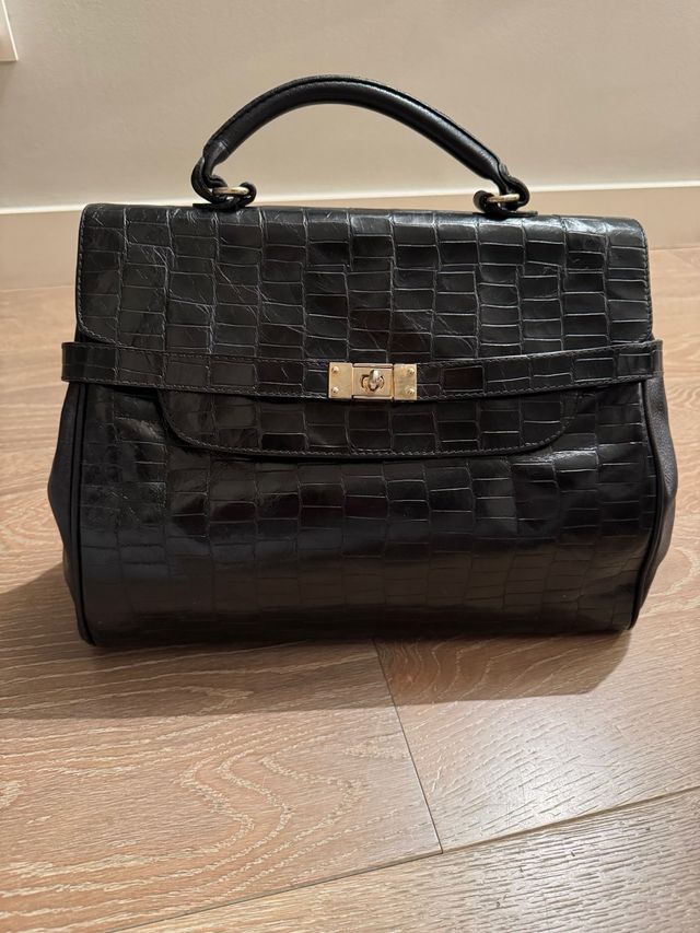 Bolso Cesare PIEL color negro.Hecho en España