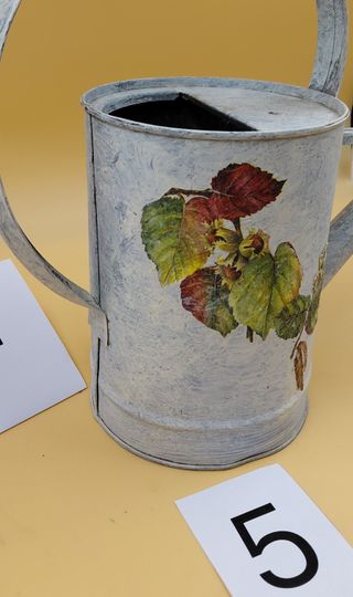 Annaffiatoio decorativo con tema autunnale