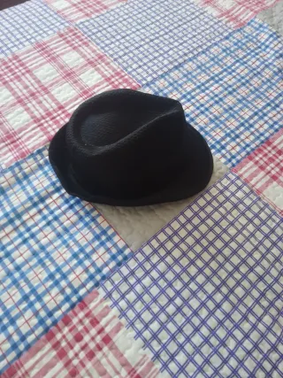 Sombrero negro