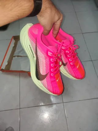 Nike Pegasus Plus 