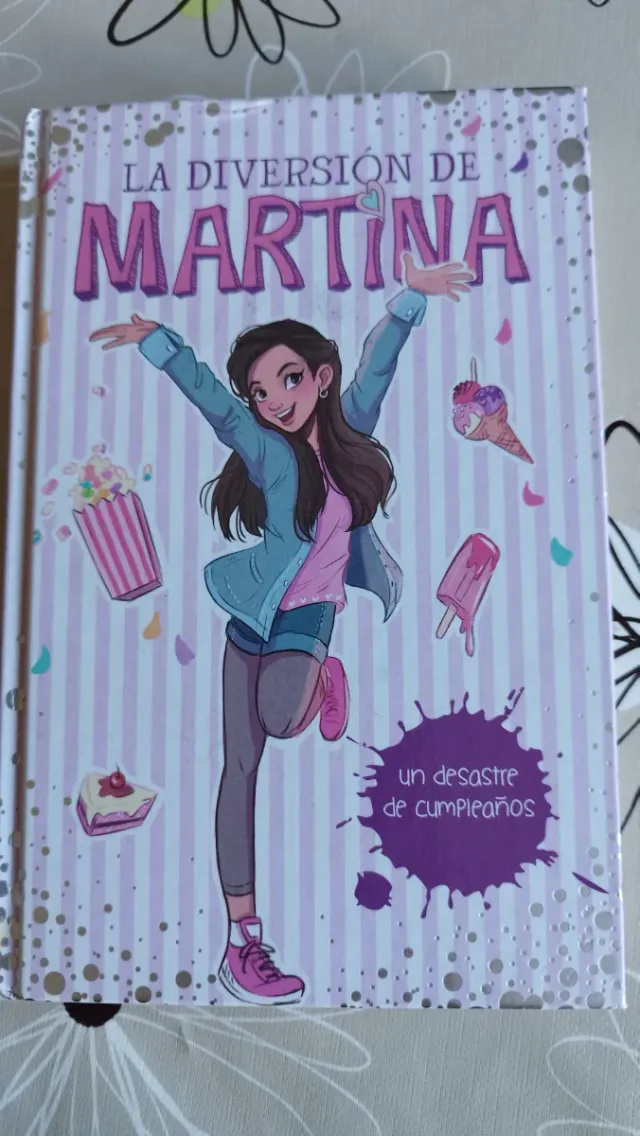 Un desastre de cumpleaños (La diversión de Mart...