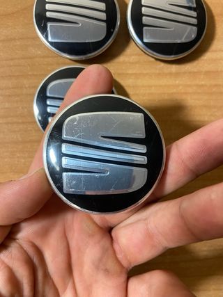 Tapabujes Seat 56mm Negro Gris Nuevos