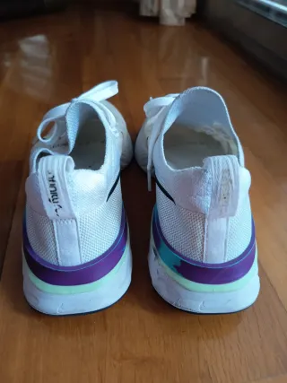 Deportivas Nike React Talla 38