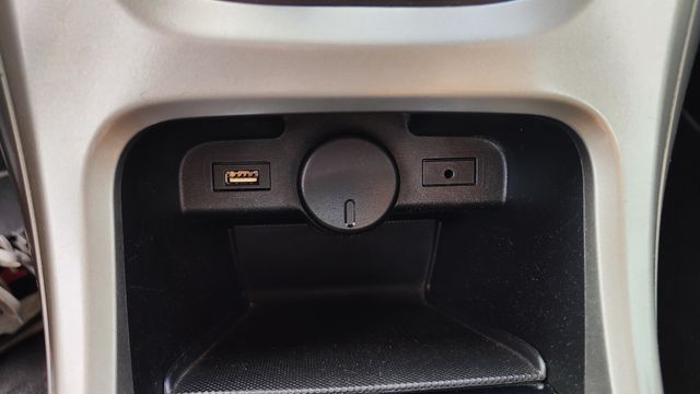 Opel Astra 2011
