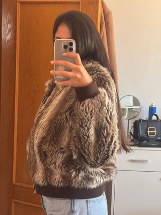 Abrigo de pelo sintético
