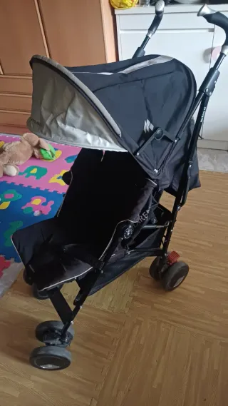 Silla de paseo McLaren Negro y Gris