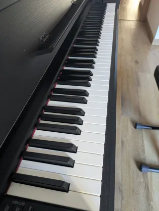 Piano digital Yamaha YDP-S54 (serie Arius)