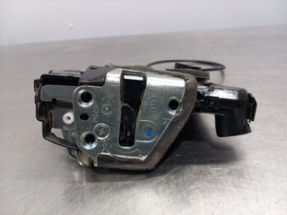 CERRADURA PUERTA DELANTERA DERECHA TOYOTA AURIS (