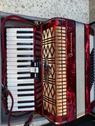 Acordeón Barcarole 72 Bajos