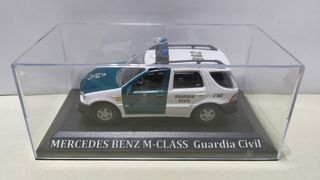 Mercedes Benz M-Class Guardia Civil 1:43