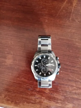 Reloj Festina Cronógrafo Negro y Plateado
