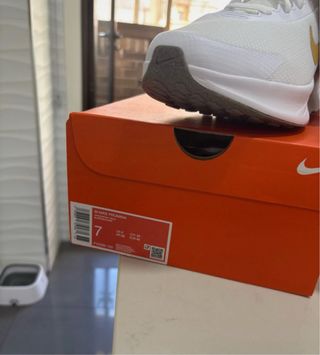 Nike PROMINA Nº40 NUEVOS CON CAJA!!