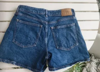 Pantalón vaquero corto azul