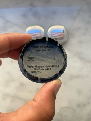 Tapabujes Seat 56mm Plata Nuevos