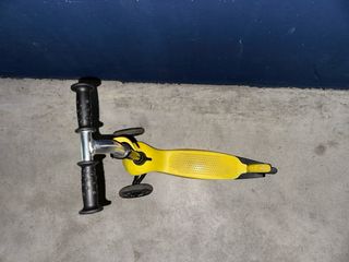 Patinete 3 Ruedas Amarillo Decathlon