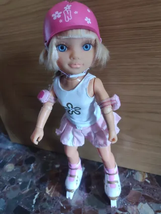 Nancy Patinadora con Accesorios