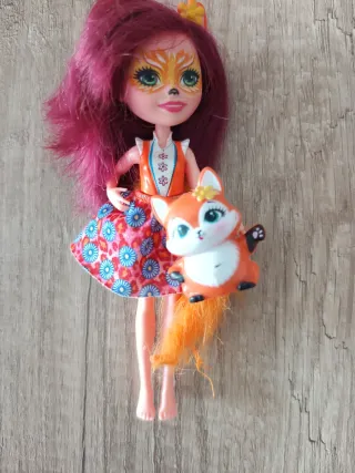 Lote Muñecas Enchantimals con Mascotas. 4€ sueltas