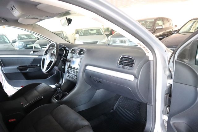 Volkswagen Golf 2011