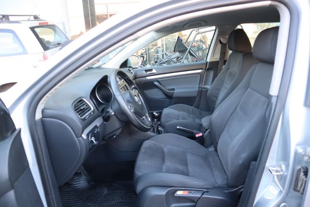 Volkswagen Golf 2011