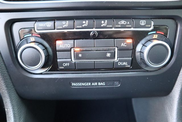 Volkswagen Golf 2011