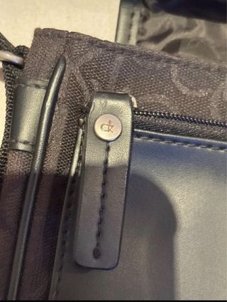 Tracolla Calvin Klein marrone monogram