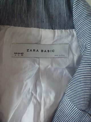 Chaqueta Zara Rayas Azul y Blanco