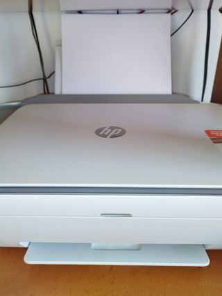 IMPRESORA HP DESKJET 2720e con cartuchos 