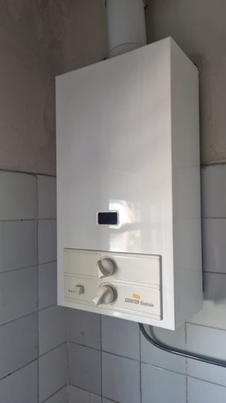 Calentador gas butano Cointra-Badesa