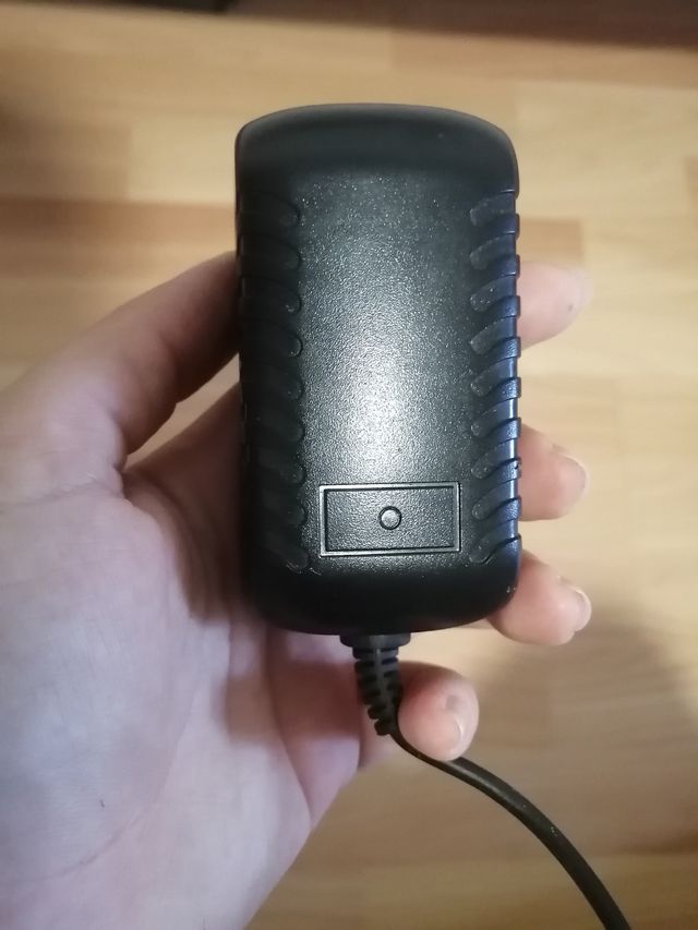 Adaptador AC/DC 12V 2000mA CP1225