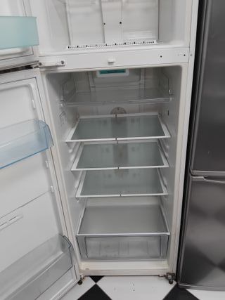 Nevera + transporte + garantía 