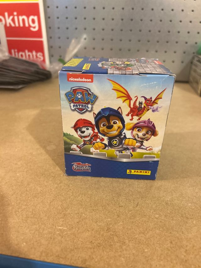 Scatola con 50 buste Paw Patrol