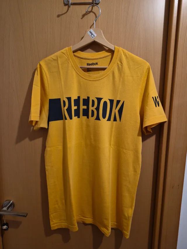 Camiseta Reebok Amarilla