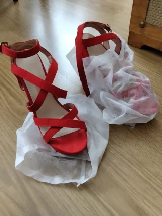 Sandalia Roja Plataforma Sintética