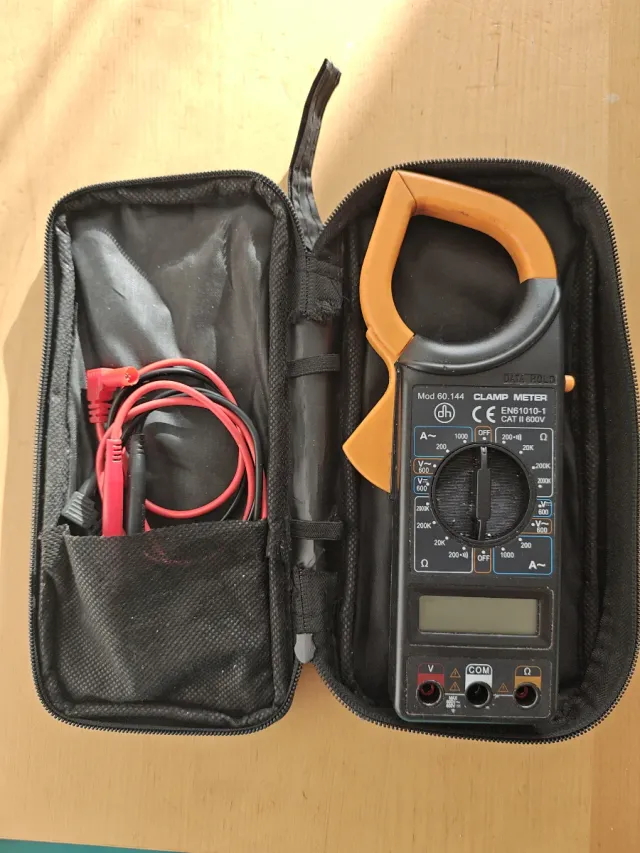 Pinza amperometrica digitale Mod. 60144