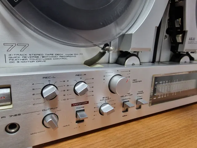 !!OCASIÓN UNICA COLECCIONISTAS!!
AKAI GX-77