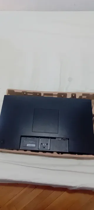 Ordenador Negro