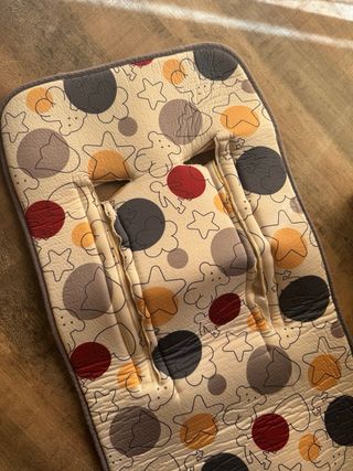 Colchoneta universal silla bebé Tous