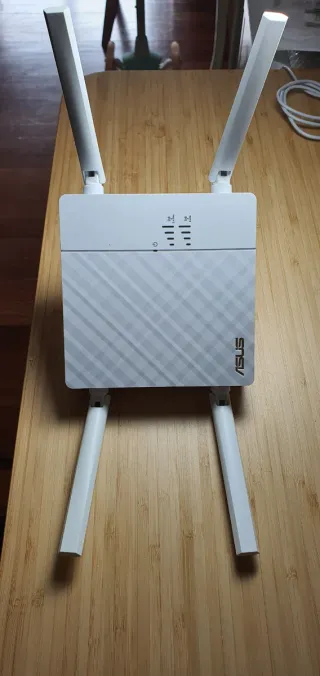 Repetidor WIFI ASUS RP-AC87