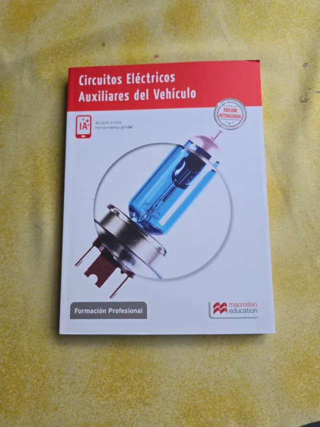 CIRCUITOS ELÉCTRICOS AUXILIARES DEL MOTOR