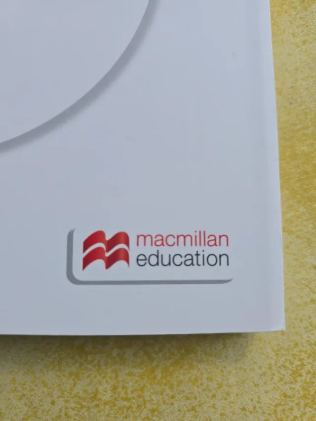 CIRCUITOS ELÉCTRICOS AUXILIARES DEL MOTOR