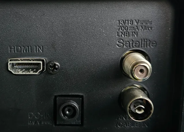 Televisor LG 24 LED 24TK410V en perfecto estado.