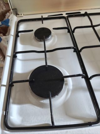 Cocina Corberó 5 fuegos + horno (Gas butano)