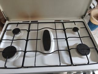 Cocina Corberó 5 fuegos + horno (Gas butano)
