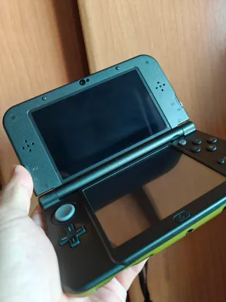 Nintendo New 3DS XL Hyrule 