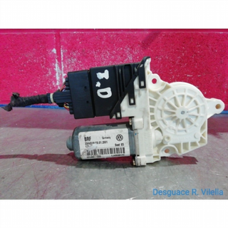 MOTOR ELEVALUNAS TRASERO DERECHO