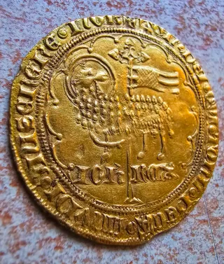 Moneda de oro medieval francesa Cordero