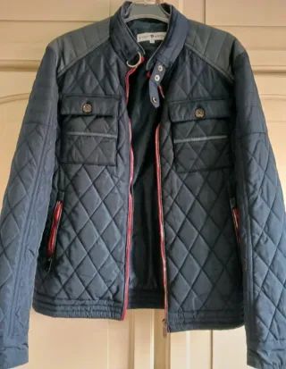 Chaqueta acolchada Álvaro Moreno azul/gris