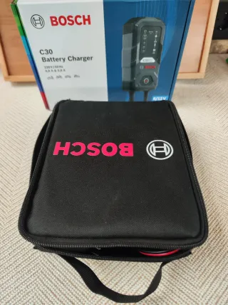 Cargador Batería Coche Bosch C30 6/12V