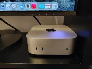 Mac mini M4 Apple nuevo + factura + caja